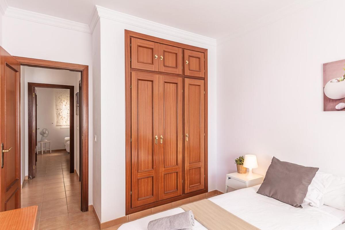 Andaluz Apartments Toboso Нерха Экстерьер фото